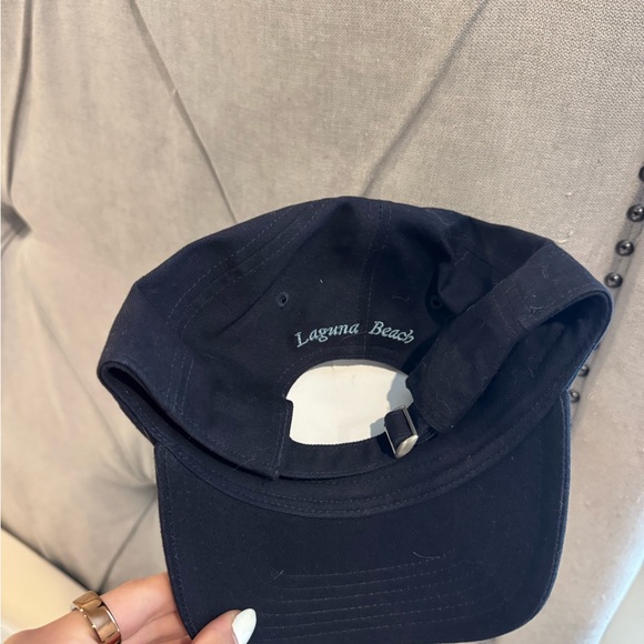 Montage Navy Cap - Picture 4 of 6